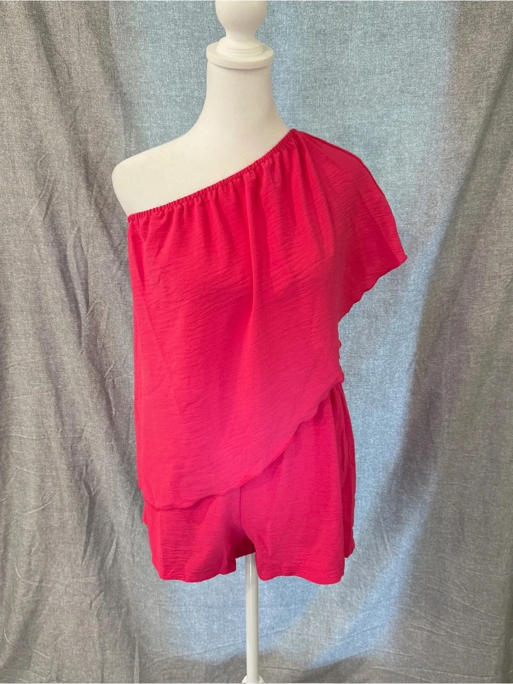NWOT Women’s Summer 2 Piece Set Pink Tube Top & Shorts Size Small Resortwear Y2K